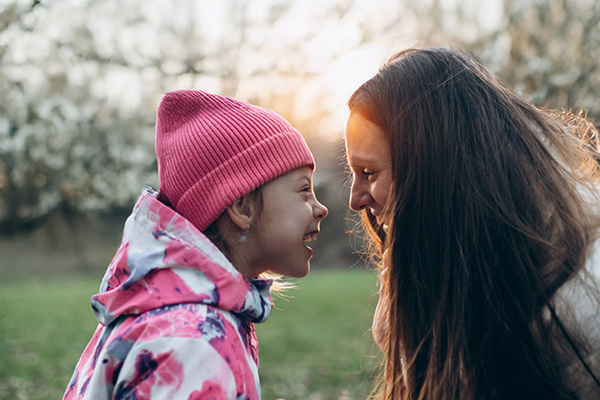 Mother_Disabled_Daughter_web Mother_Disabled_Daughter_web